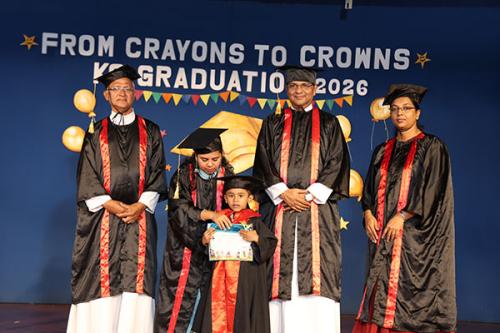 KG-GRADUATION-13