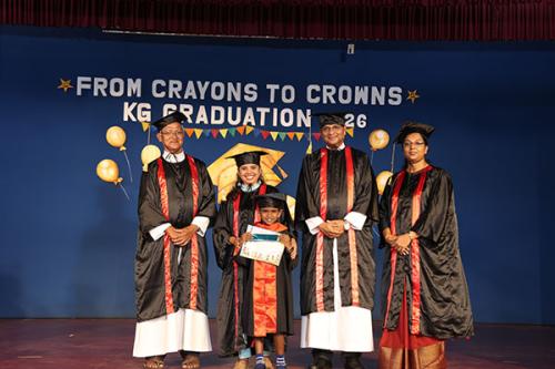 KG-GRADUATION-27