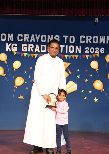 KG-GRADUATION-72