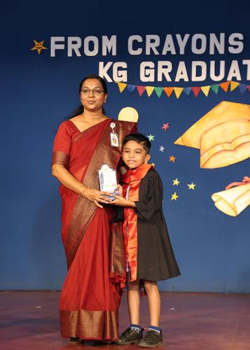 KG-GRADUATION-85