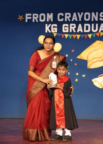 KG-GRADUATION-86