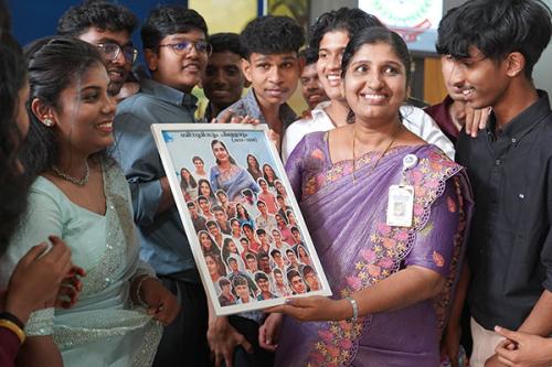 Plus-Two-Farewell-21