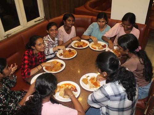 CLASS-XII-TOUR-MYSORE-COORG-9