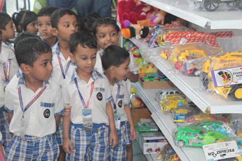 KG-TRIP-TO-SUPERMARKET18